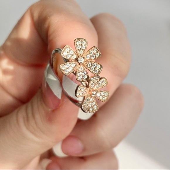 Sterling Silver 925 Rose Gold Plated Crystal Daisy Flowers Ring Size 8 - Picture 4 of 13